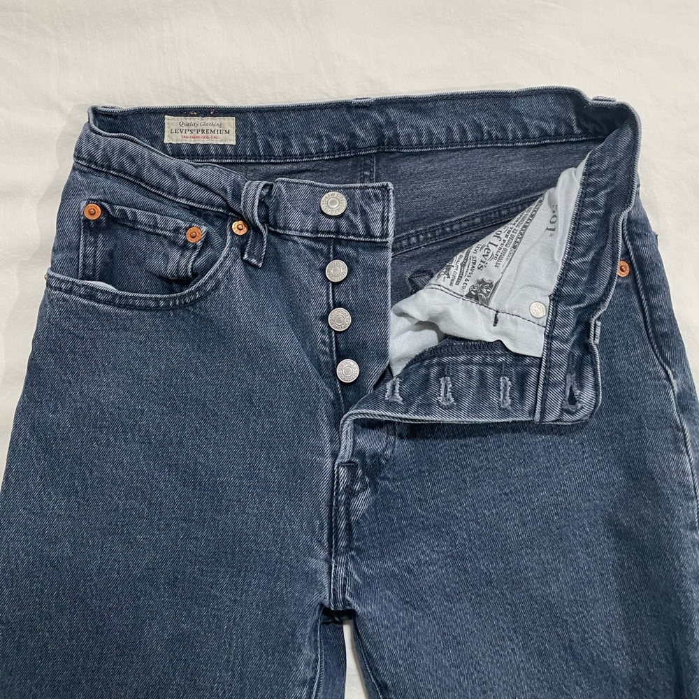 Levi's Premium Dark Blue Denim